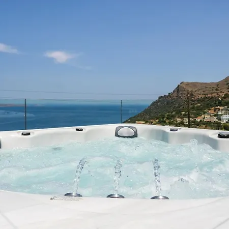 Villa Ekphrasis With Sea View And Jacuzzi Ravdhoúkha